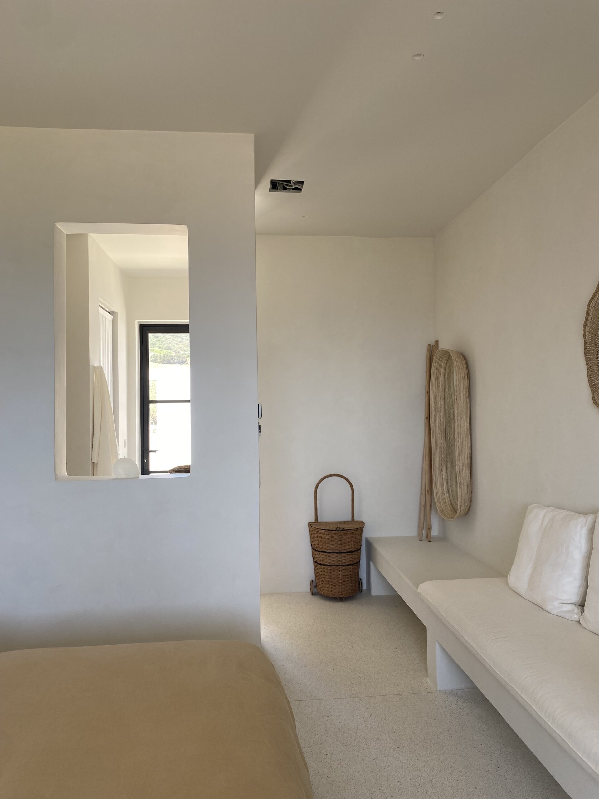 Luxury Room 1 Image 5