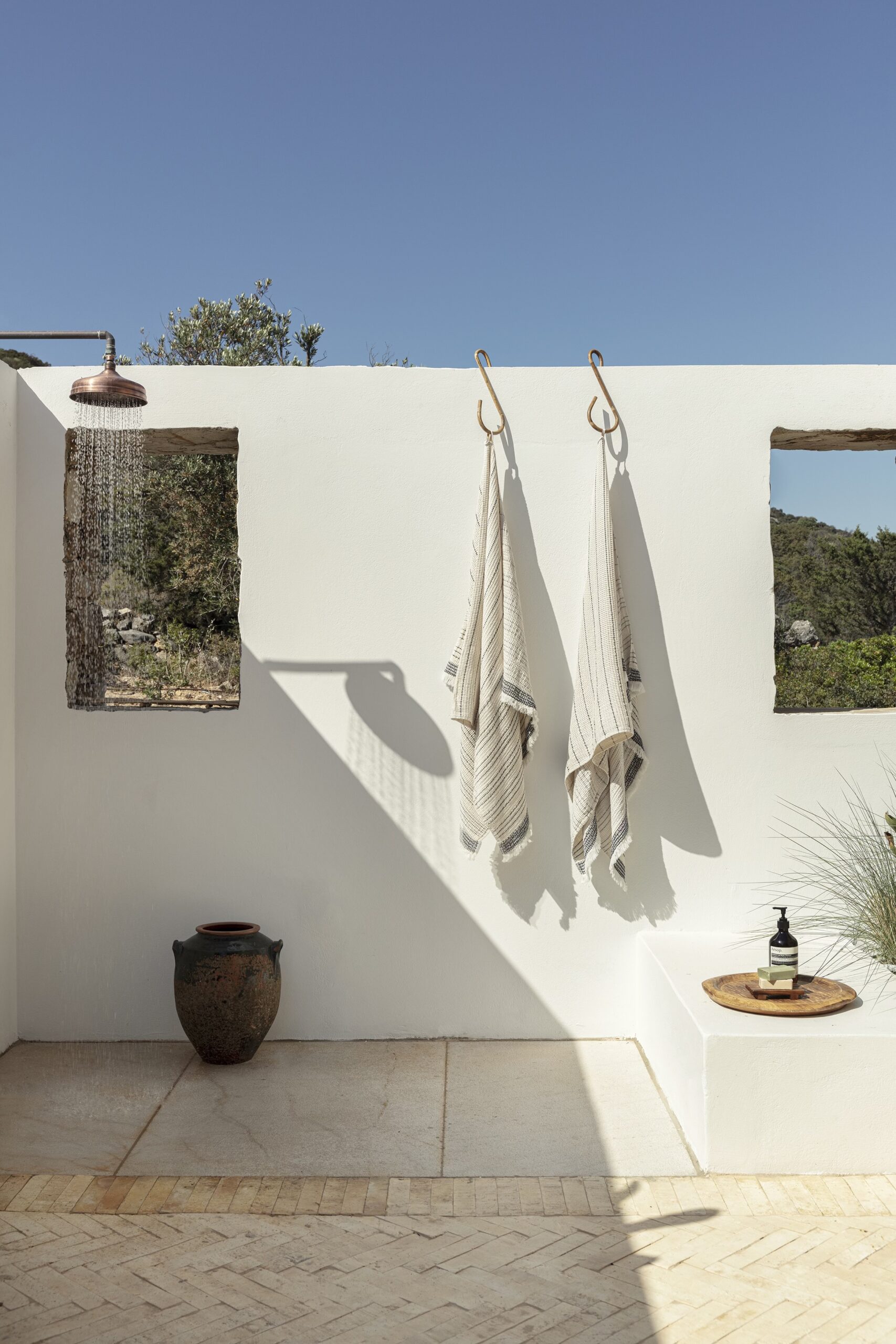 Luxury Room 2 Image 3