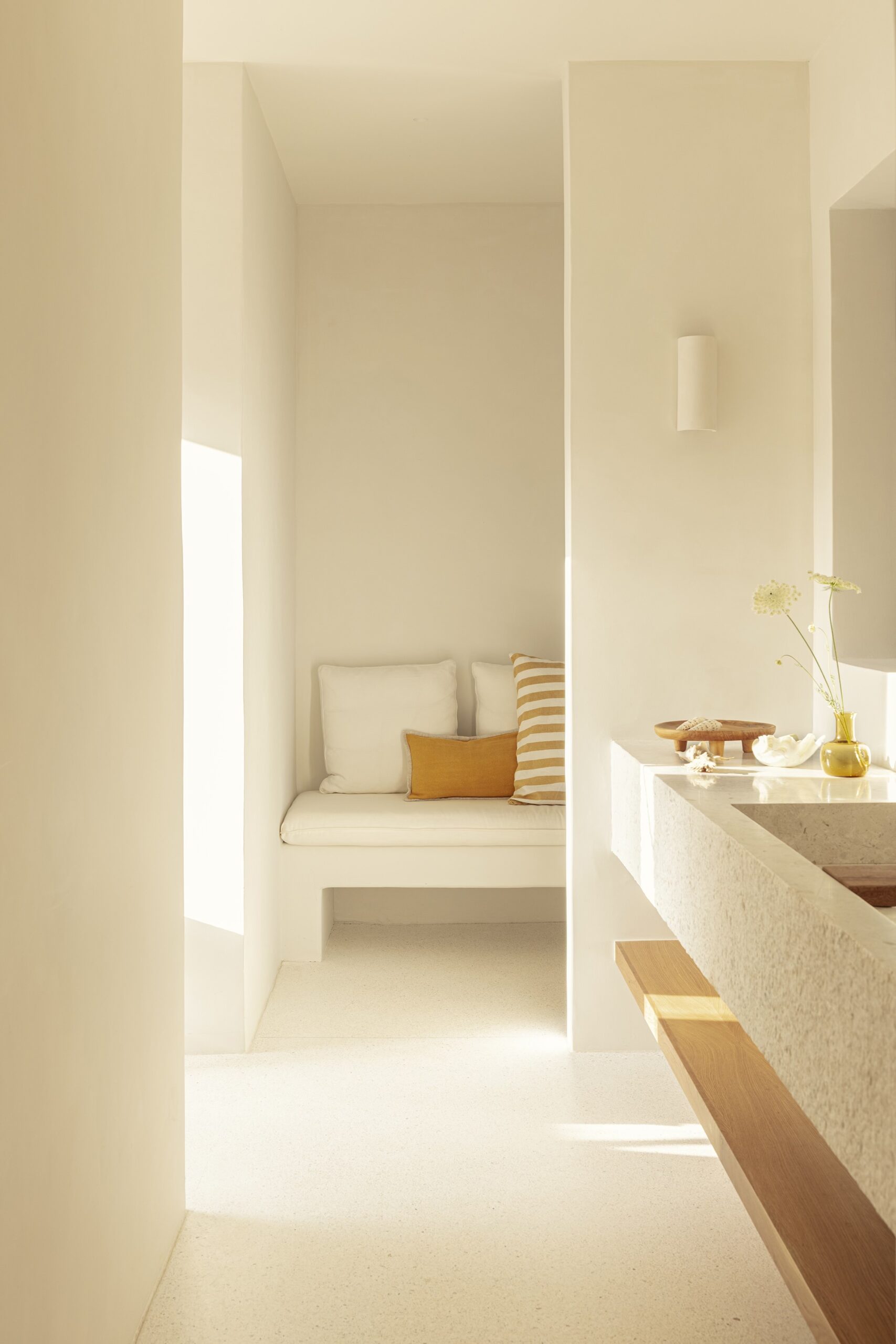 Luxury Room 4 Image 2