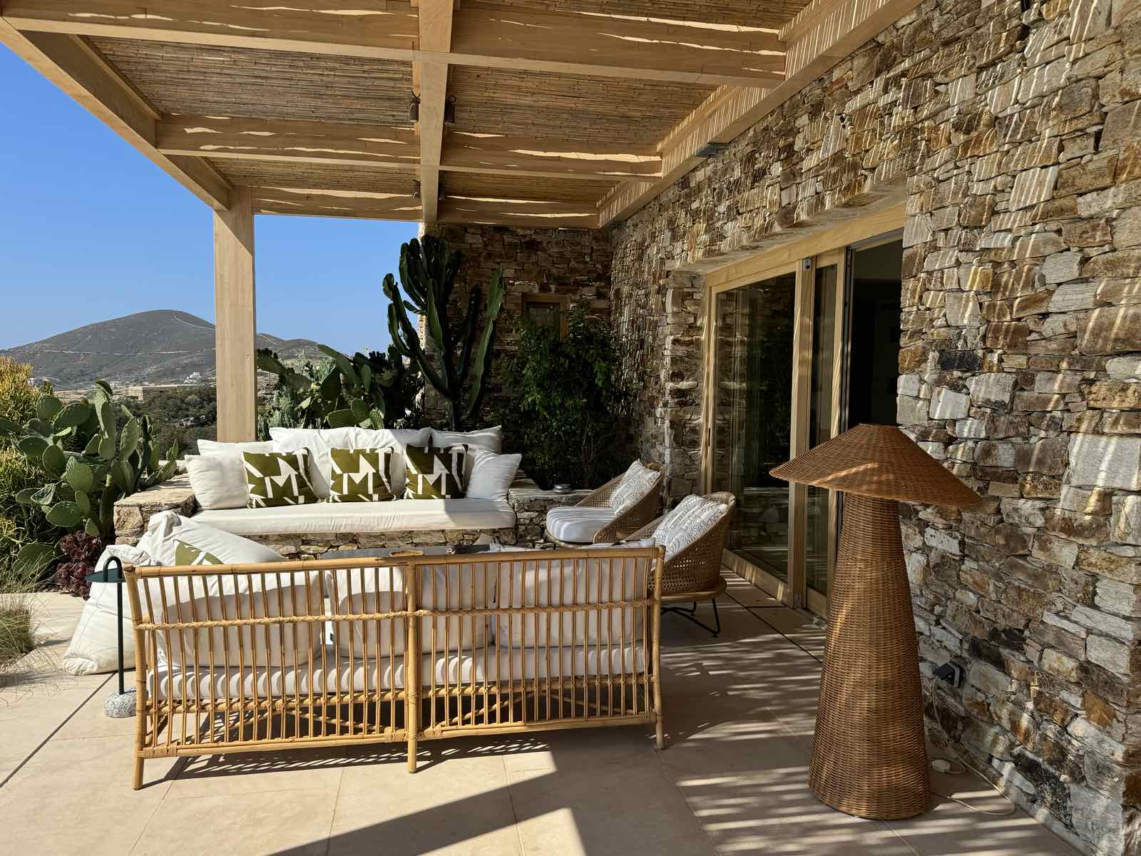 Luxury Room 5 Image 4